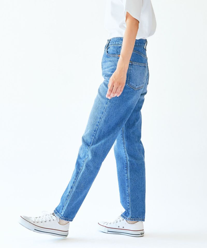 Vintage Wash Mid Rise Split Hem Jeans