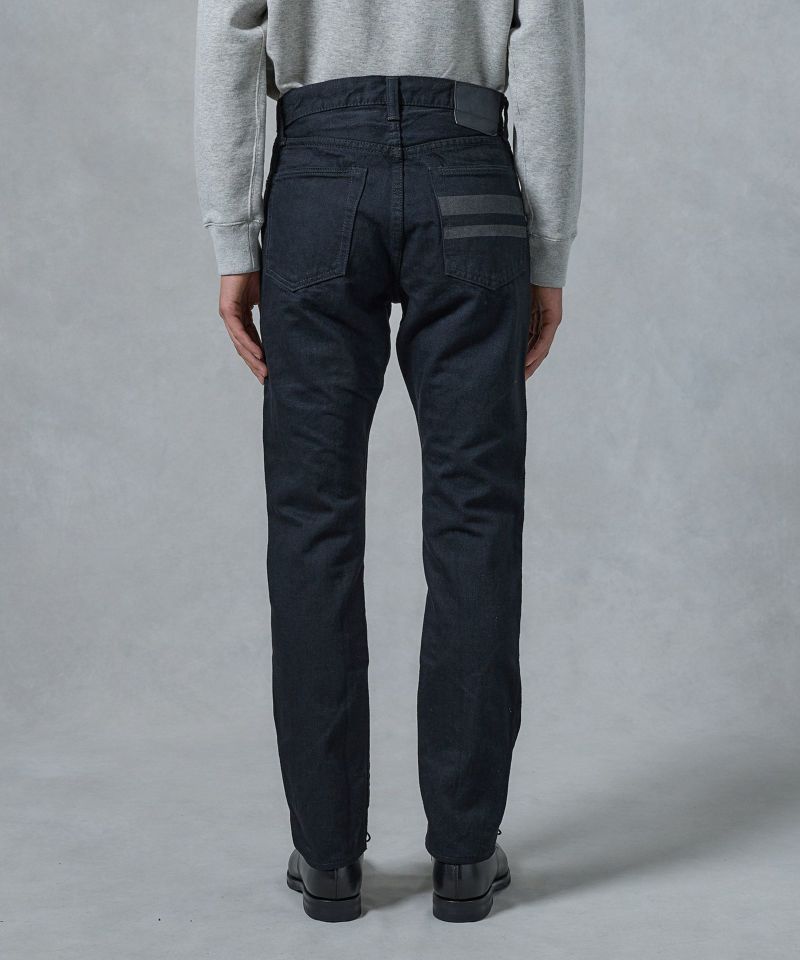 桃太郎JEANS】15.7oz SELVEDGE BLACK DENIM NARROW TAPERED