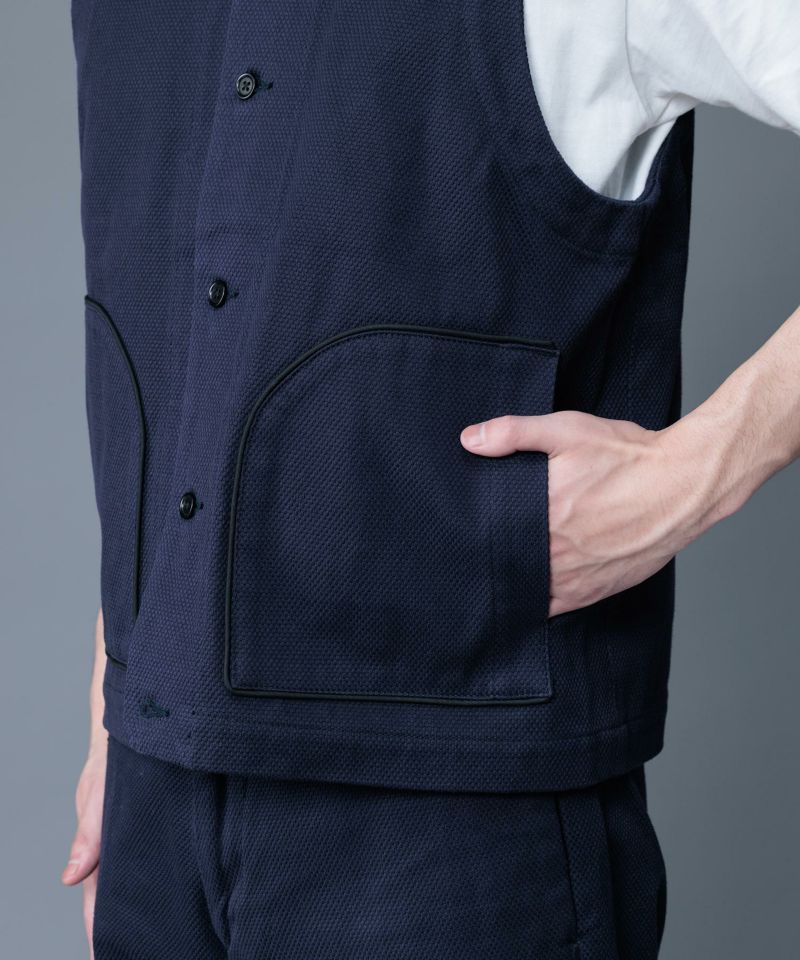 桃太郎JEANS】REACTIVE DYEING SASHIKO VEST | デニム研究所 by JAPAN BLUE オンラインショップ