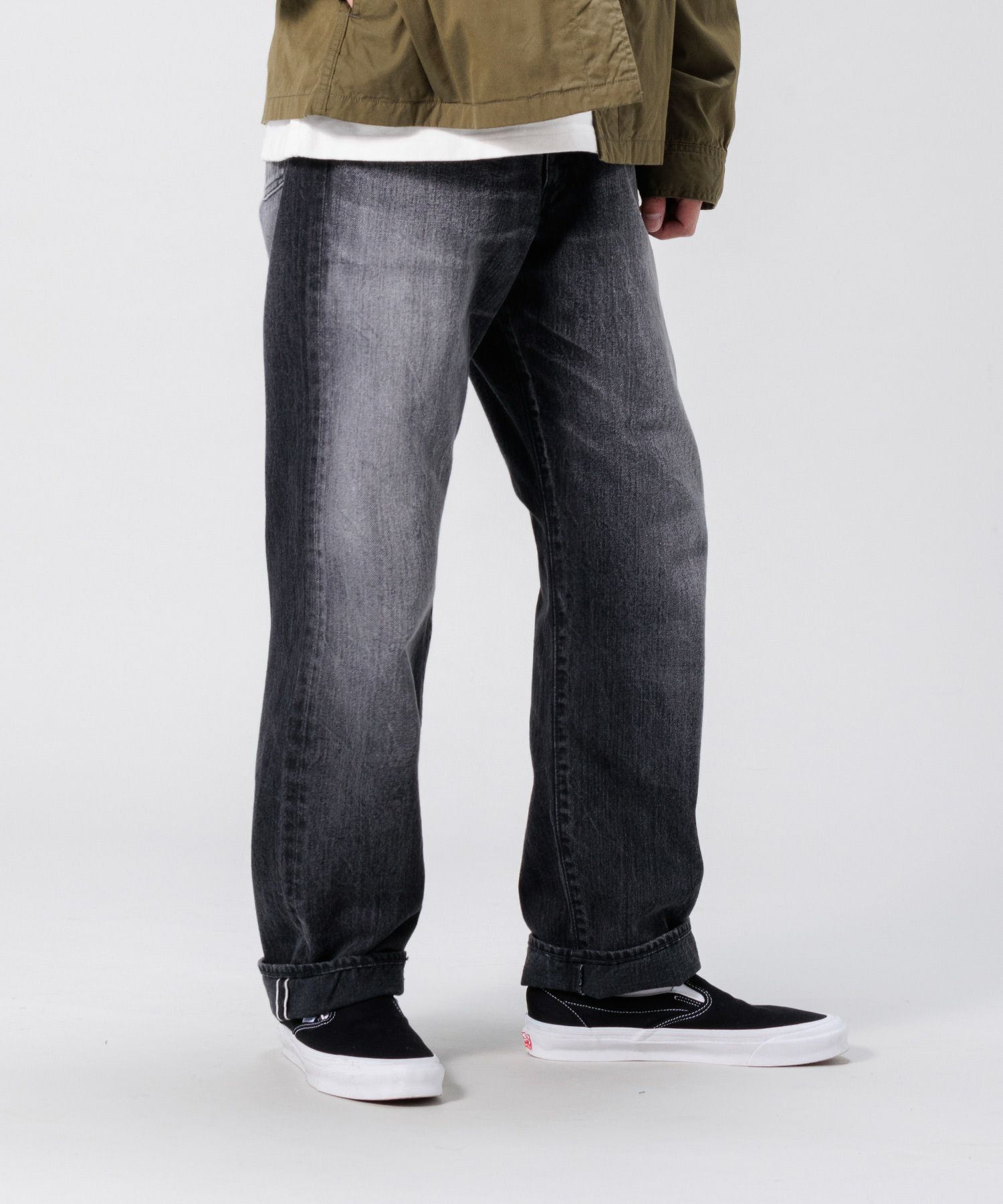 JAPAN BLUE JEANS】J414クラシックストレートモデル14oz ブラック 