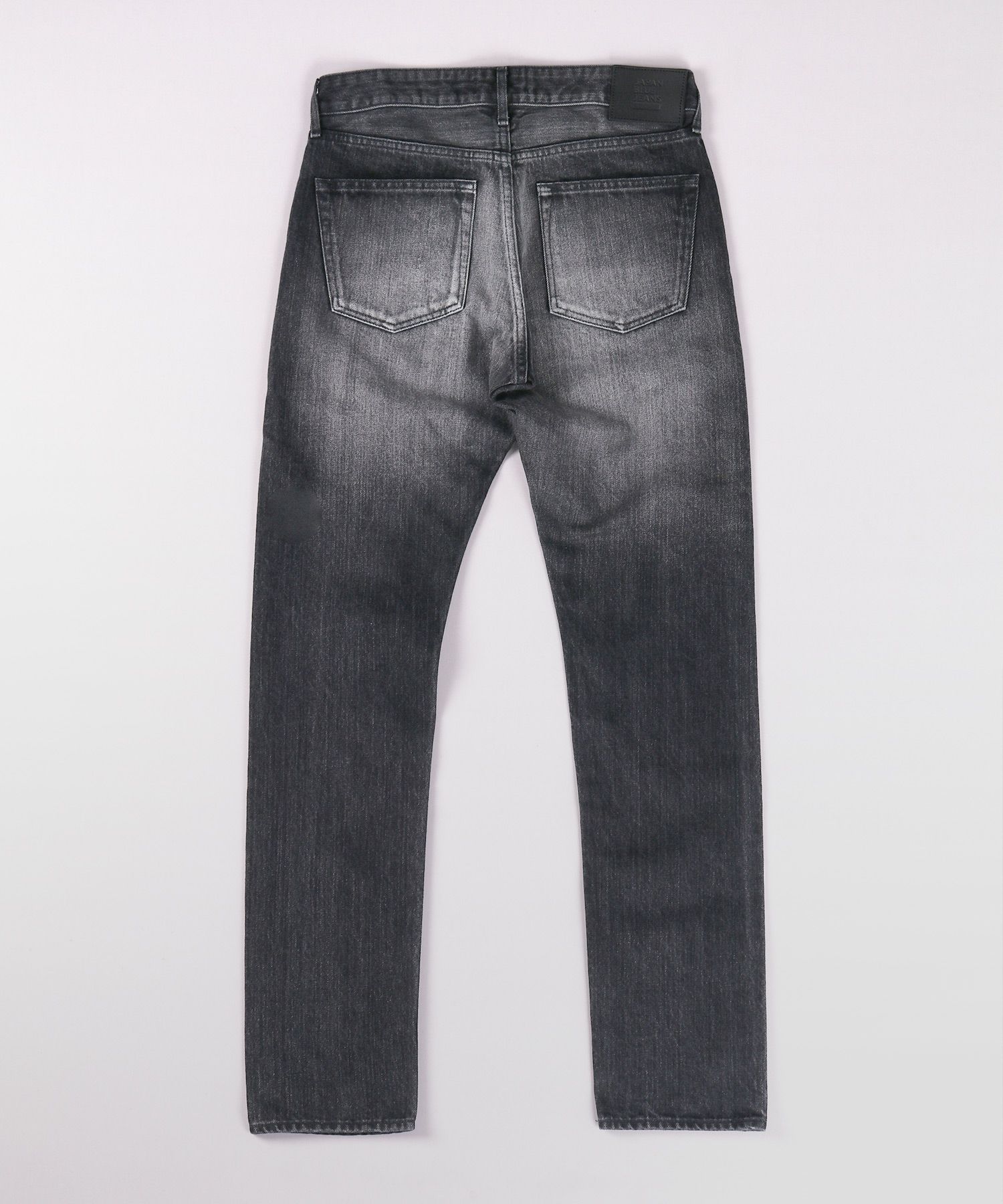 JAPAN BLUE JEANS】J214 テーパードモデル 14oz ブラックデニム 