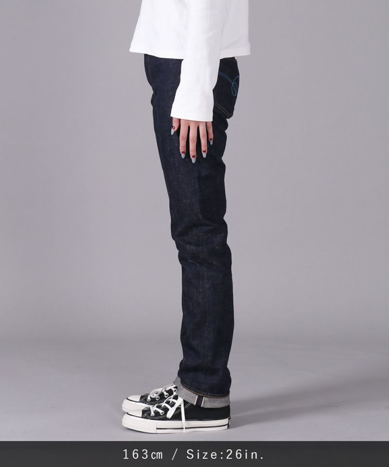 斉藤工務店×JAPAN BLUE JEANSコラボ】 オリジナルガレージジーンズストレートモデル | デニム研究所 by JAPAN BLUE  オンラインショップ