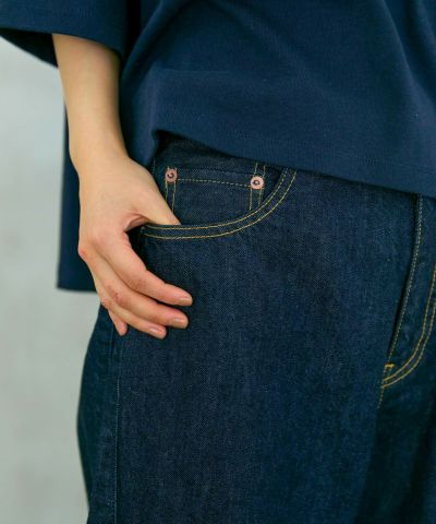 PANEL JEANS着用フロント
