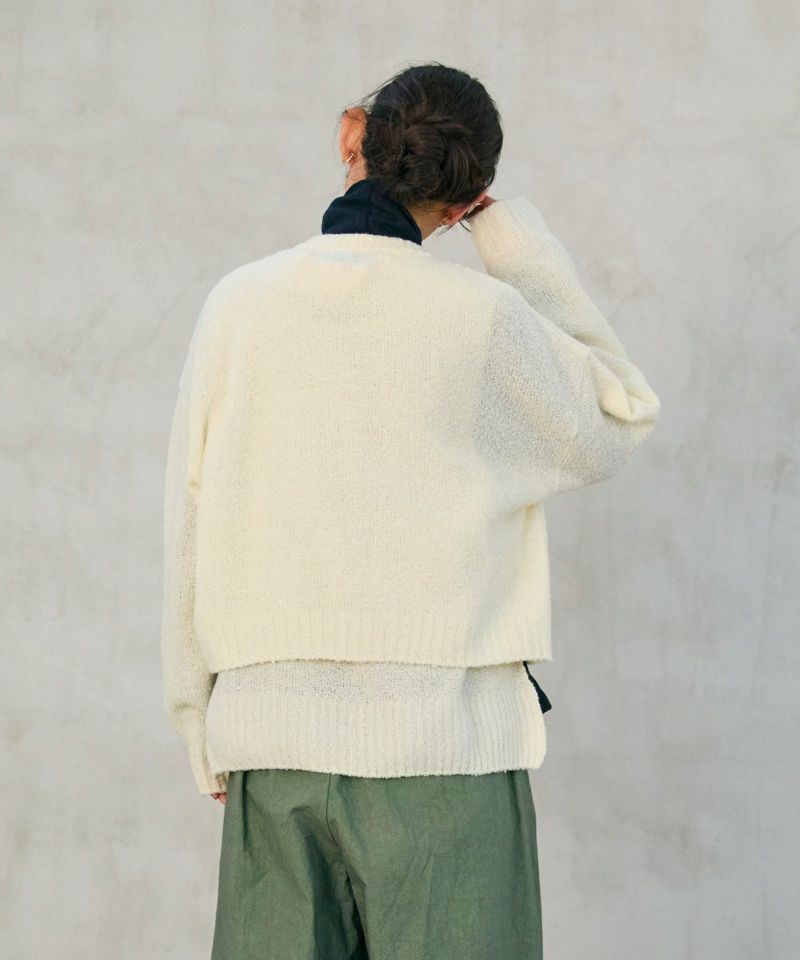BOU CARDIGANバック